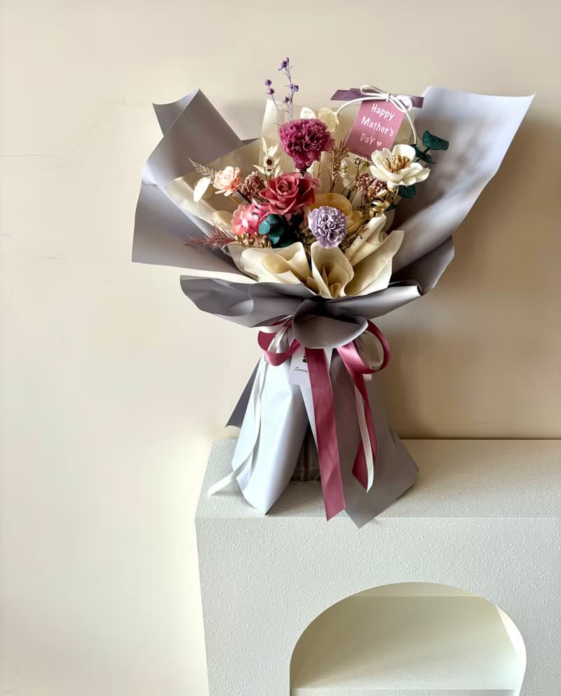 sueing_blossom  永生康乃馨母親節大型花束