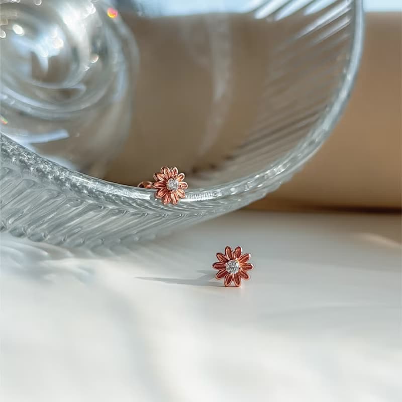 小雛菊【 手捧花鑽 】s925純銀 轉珠耳環  || 獨家設計