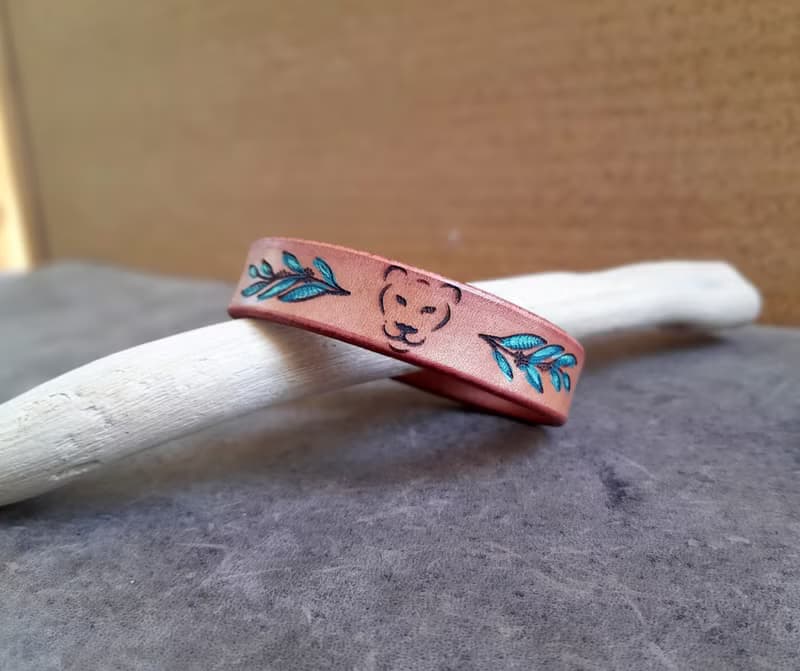 Handmade Leather Lioness Bracelet, Leo Girl Day Gift with secret message