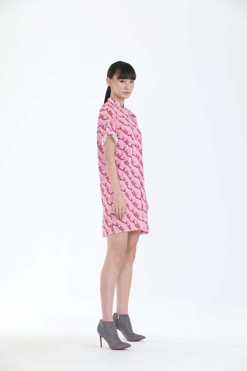 KIRSTEN 濱海灣金沙斜紋印花雪紡連衣裙
