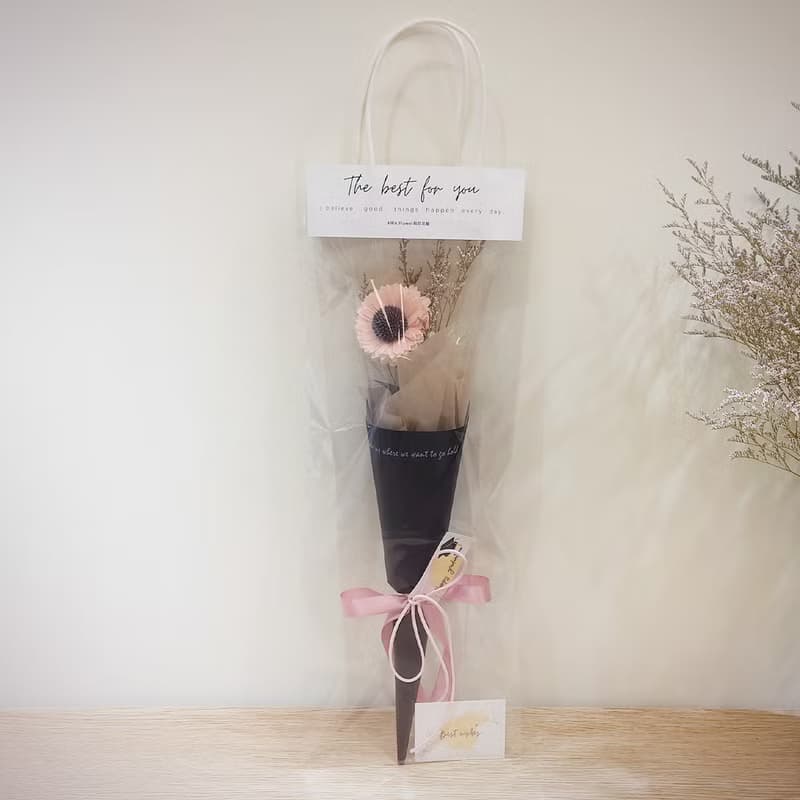 迎向未來向日葵單支畢業花束 /畢業花束/永生花/乾燥花束/太陽花