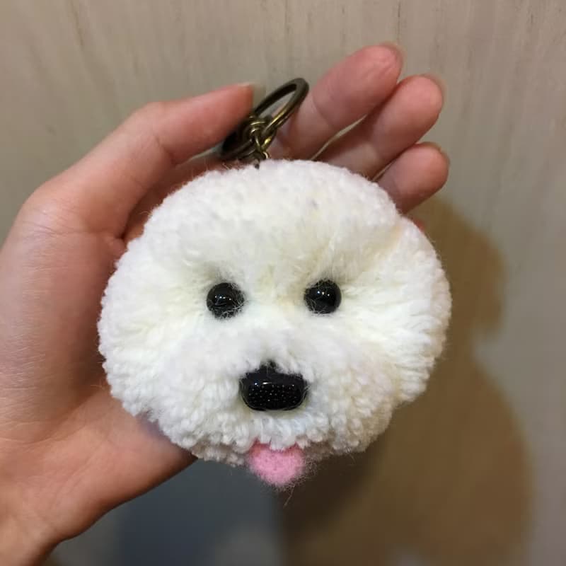 純手工製作圓耳貴賓鑰匙圈