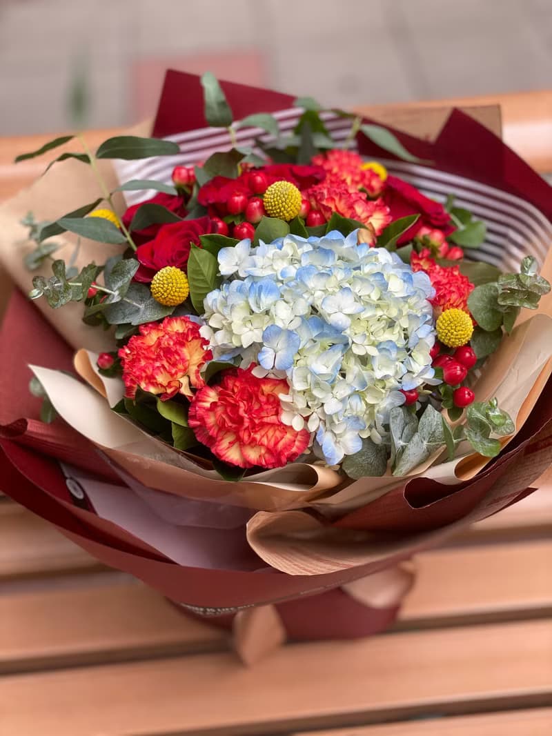 鮮花花束-豔陽與海灘 | 畢業 生日首選 | 台北可自取