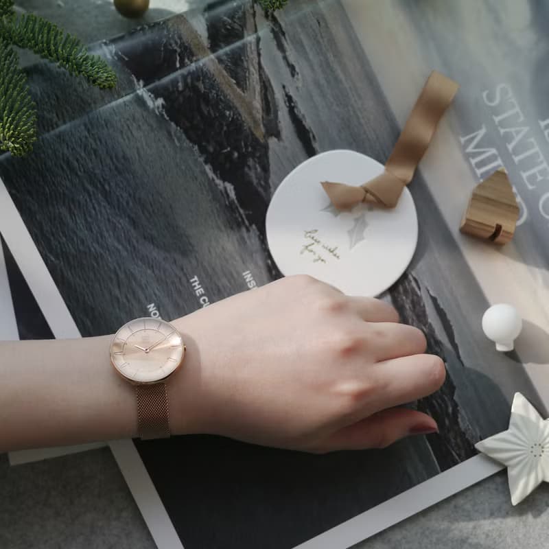 FLOATING 3867 光感美學米蘭帶女錶 - 玫瑰金