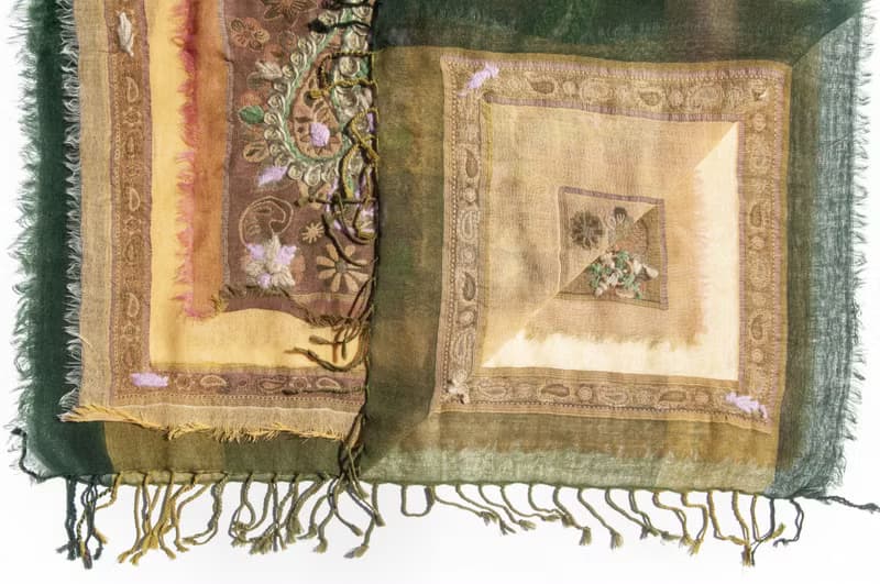 喀什米爾Cashmere/水煮羊毛披肩/針織圍巾/刺繡圍巾/羊絨披巾-花