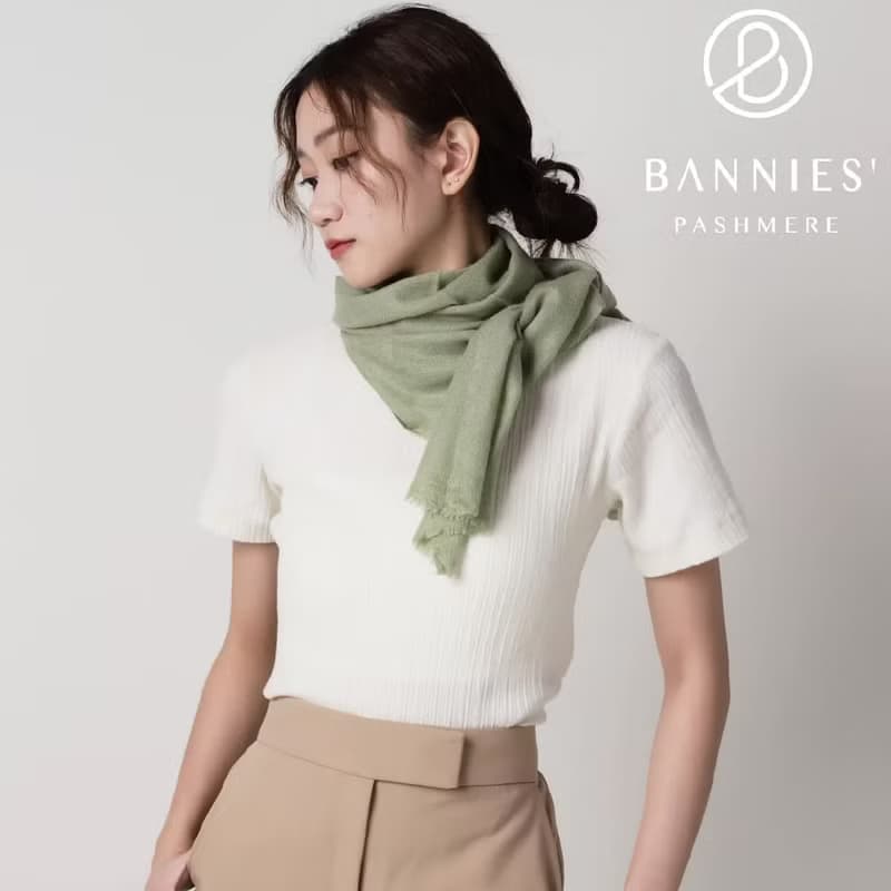 淺橄欖綠 | 窄版素面 喀什米爾圍巾