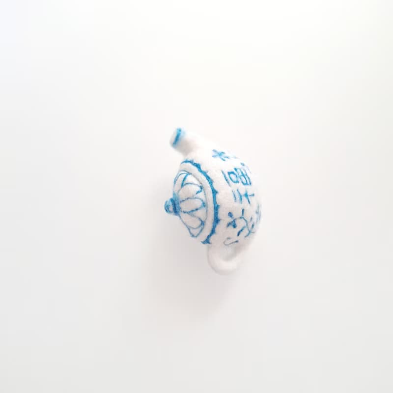 小茶壺  小茶福 羊毛氈 別針