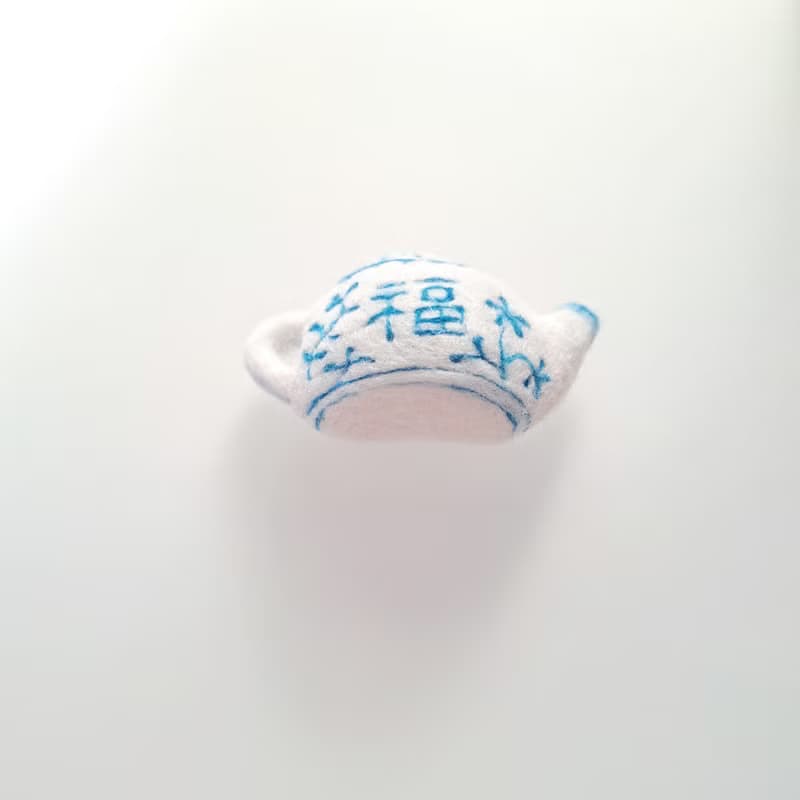 小茶壺  小茶福 羊毛氈 別針