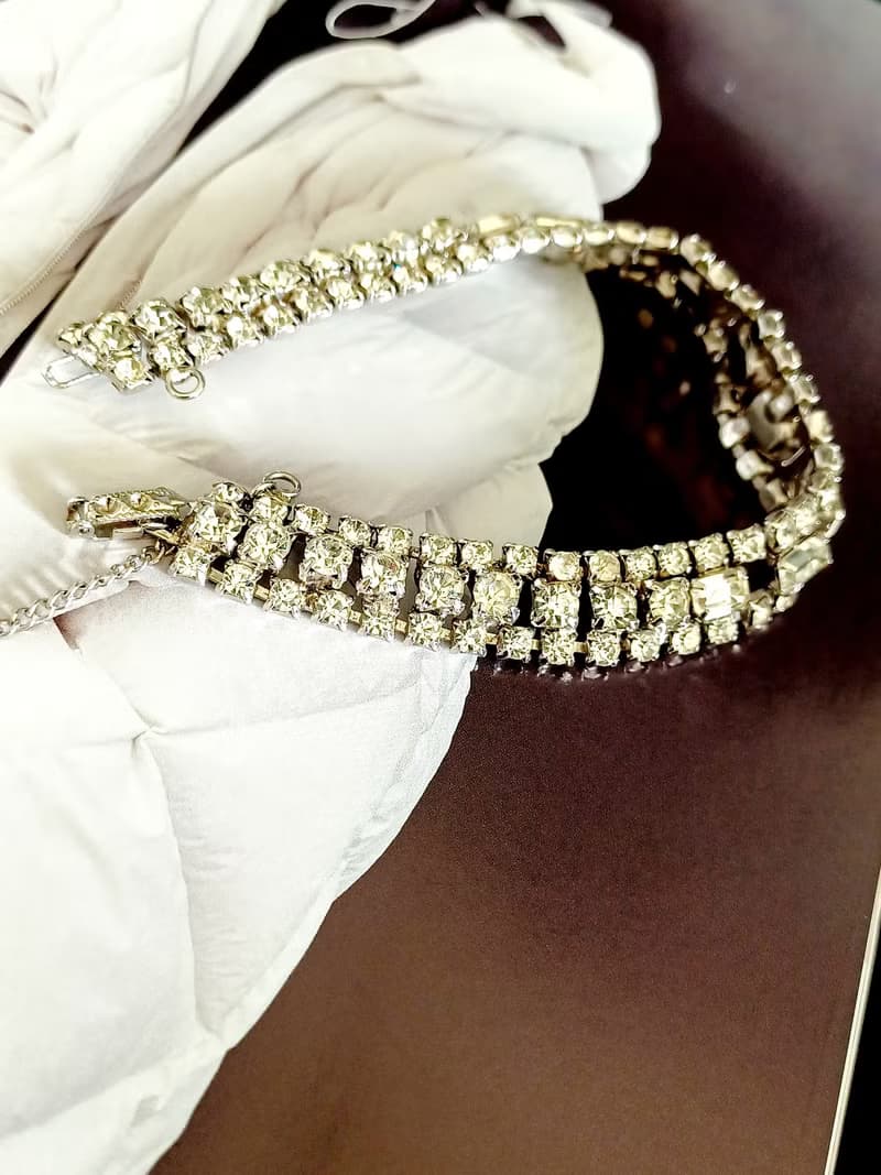 vintage jewelry   古典方形滿鑲萊茵手鍊