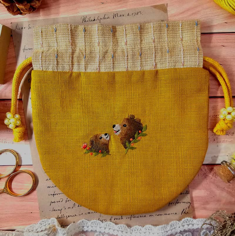 手作刺繡束口袋no.1-熊母子
