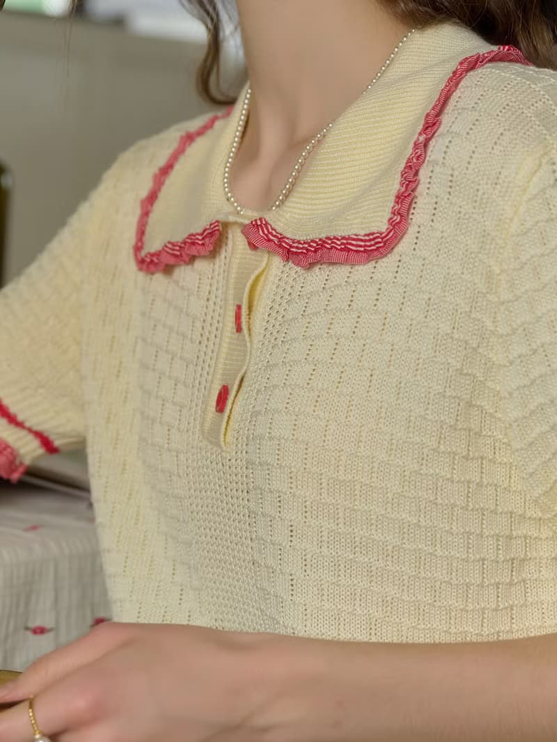 Giselle 彼得潘領甜美針織上衣