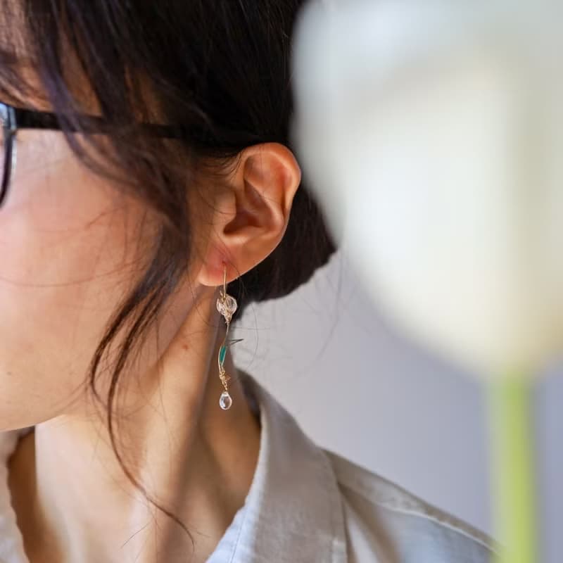 咲いた咲いたチューリップの花のピアス　イヤリング　3月誕生月花