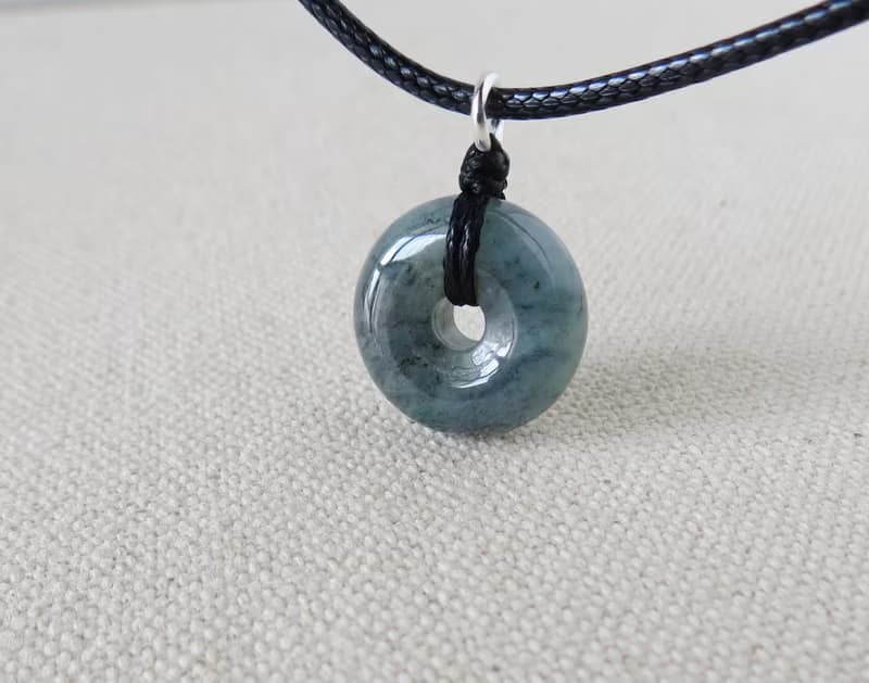 【金剛結】本命年【平安如意】冰烏雞飄綠翡翠韓國蠟線項鍊AZ10