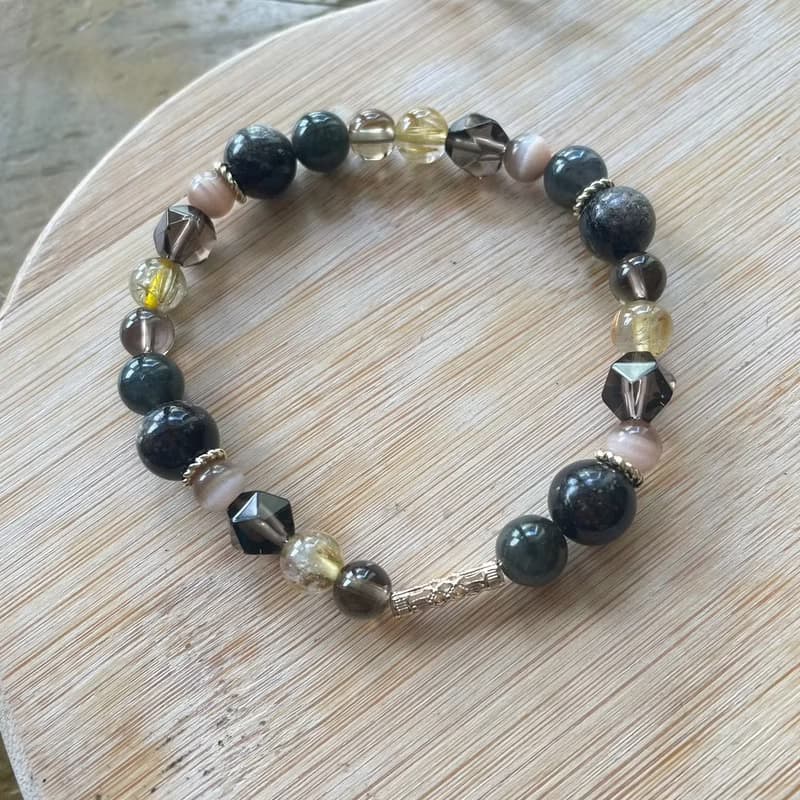 堅強自信彈性手鍊