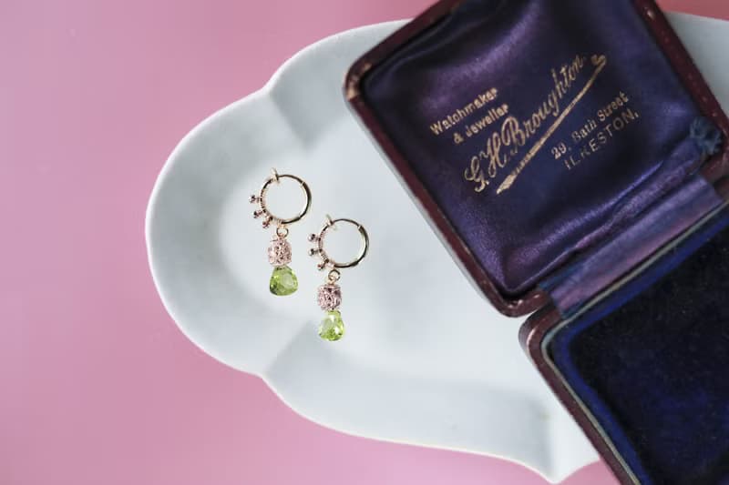 ピアス&イヤリング colore ペリドット