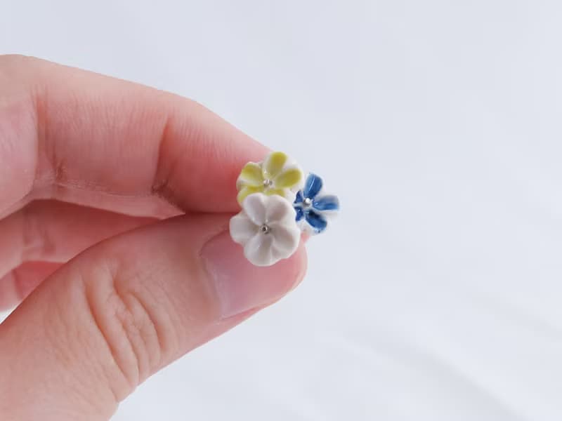 Felicitation白瓷純銀小花耳環/畢業花束