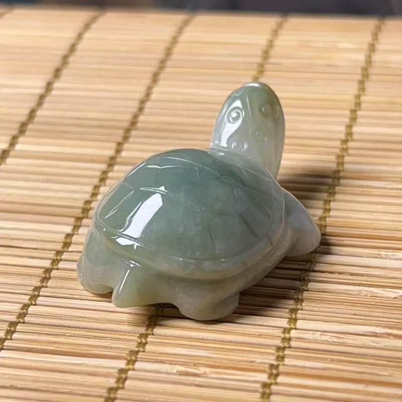 【吉祥‧長壽】飄花翡翠烏龜 | 天然緬甸A貨翡翠 | 送禮