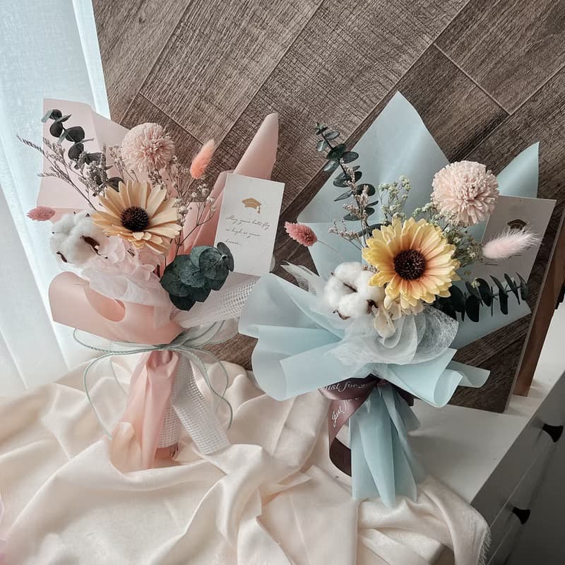 青春有你 太陽花 畢業花束 不對稱擴香花束
