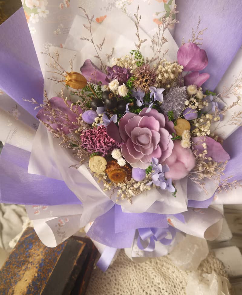 藤紫 夢幻紫系.乾燥花.索拉花.永生花.情人節.畢業花束