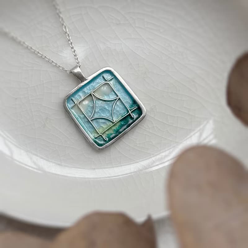 【體驗】單人體驗【鐵窗花掐絲項鍊】琺瑯工藝輕體驗 飾品金工體驗