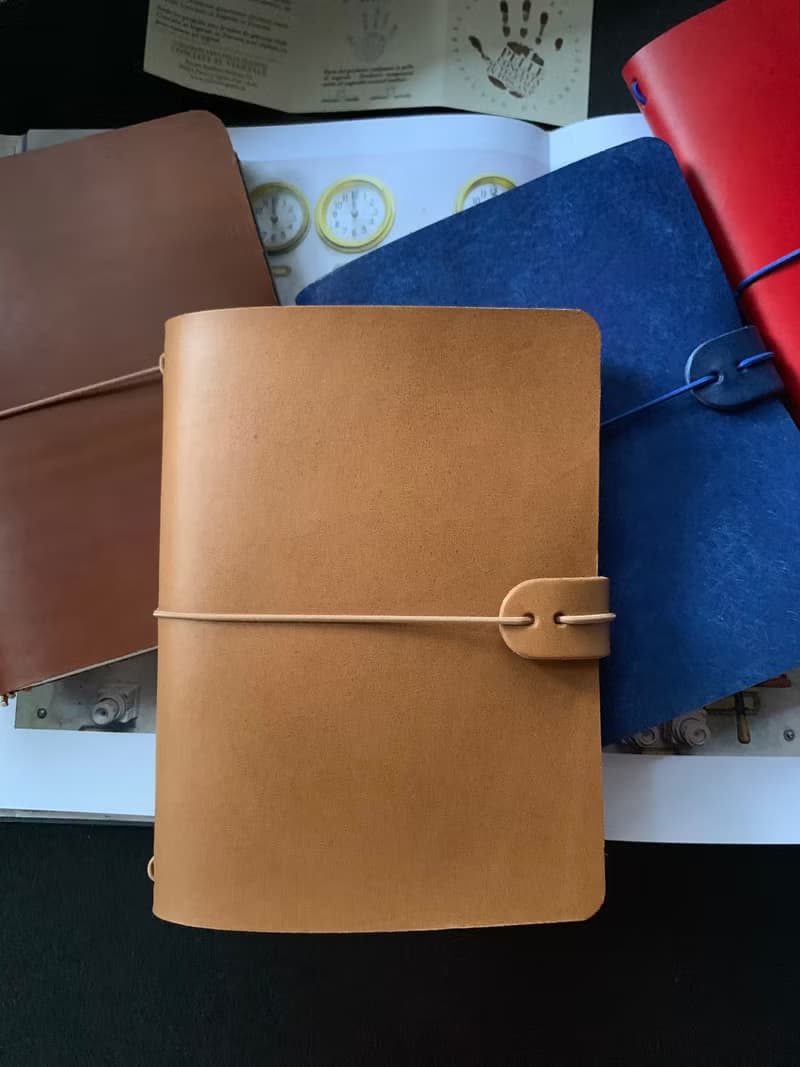 A6 Journal cover (free 1 note book)