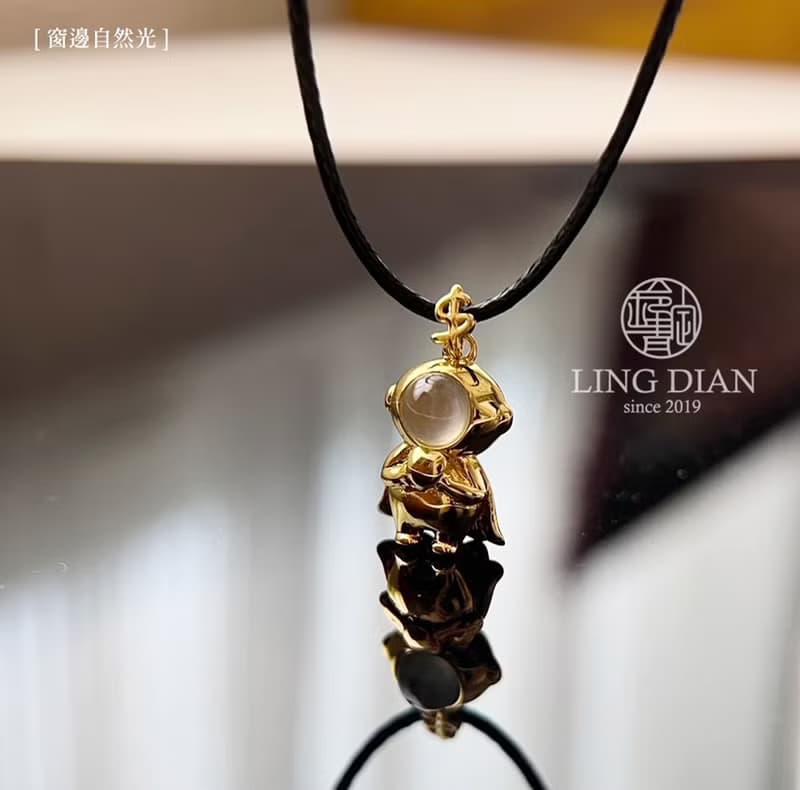 玲靛翡翠【高等級翡翠夢想金心宇航員】翡翠墜飾