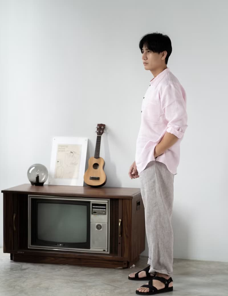 Blue & J Natural Linen Black Buttons Mandarin Right Align Collar Shirt - Pink