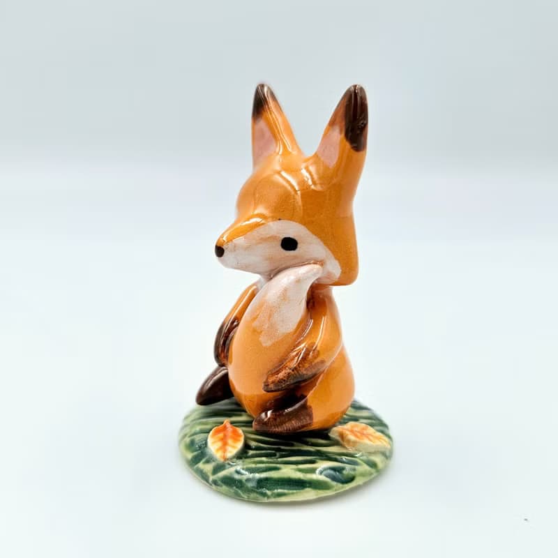 Red Fox Hug Him Tail Ceramic toy