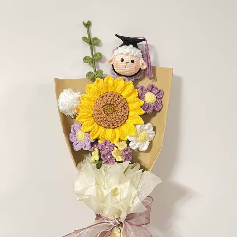 鈎針編織畢業羊羊向日葵花束