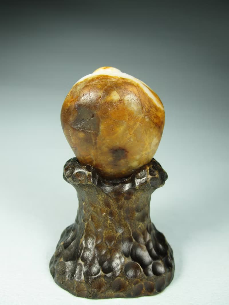 雕件 喜彌勒 臺灣年糕玉(海洗石)