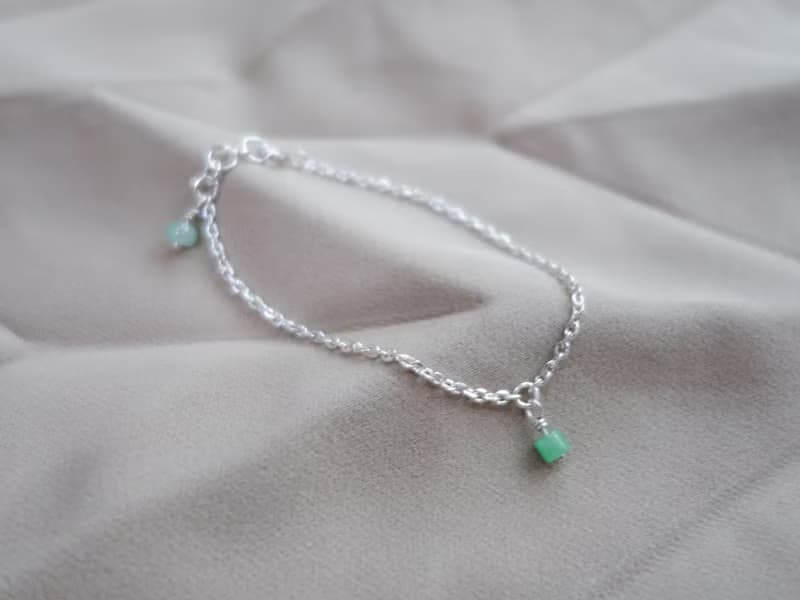 綠意天然翡翠手工手鍊・925 純銀・冰種緬甸玉珠