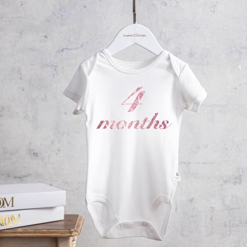 4months 四週歲 玫瑰粉燙金包屁衣  女寶專屬  新生兒週歲 生日