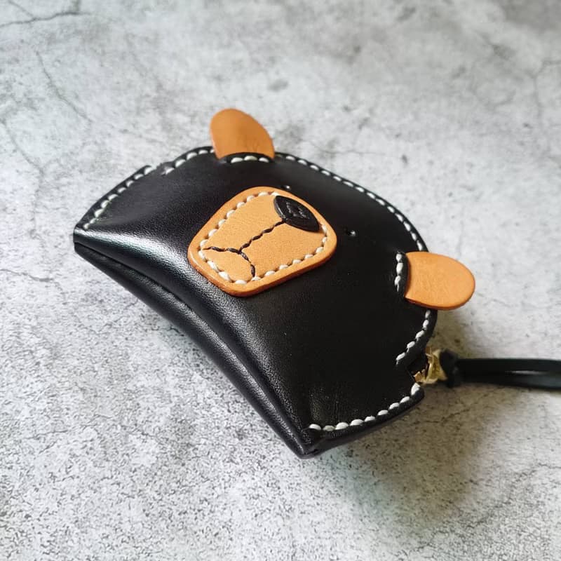 台灣黑熊拉鍊零錢包 / 大開口 / 歐洲全植鞣牛皮 / 手工製作