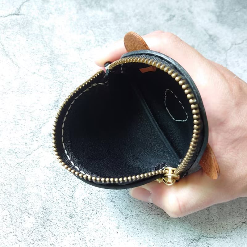 台灣黑熊拉鍊零錢包 / 大開口 / 歐洲全植鞣牛皮 / 手工製作