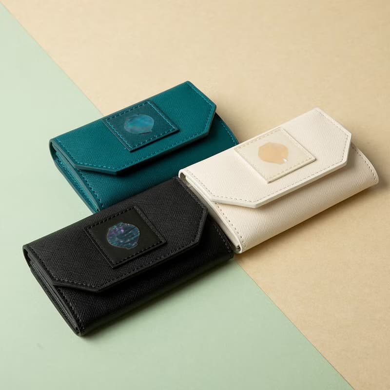 Mother-of-pearl Card Wallet 2