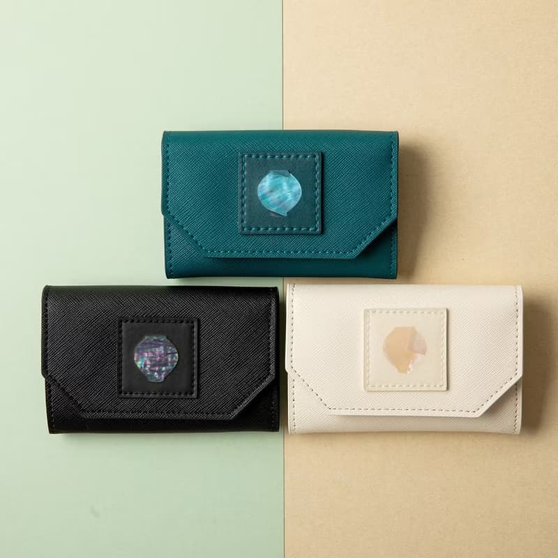 Mother-of-pearl Card Wallet 2