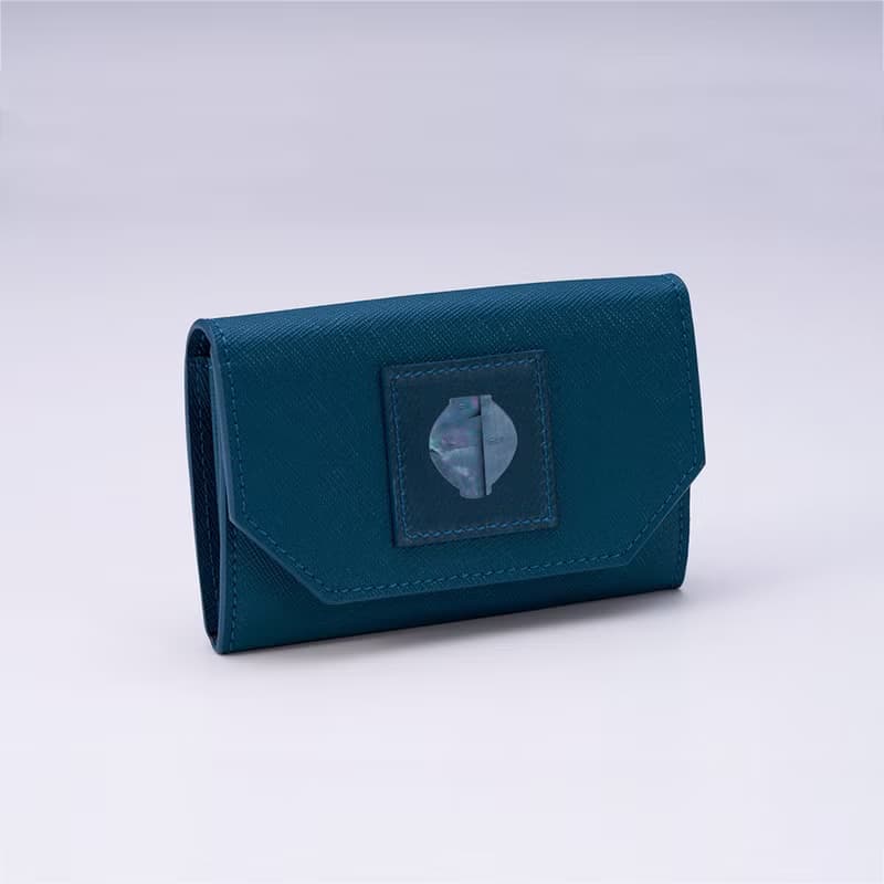 Mother-of-pearl Card Wallet 2