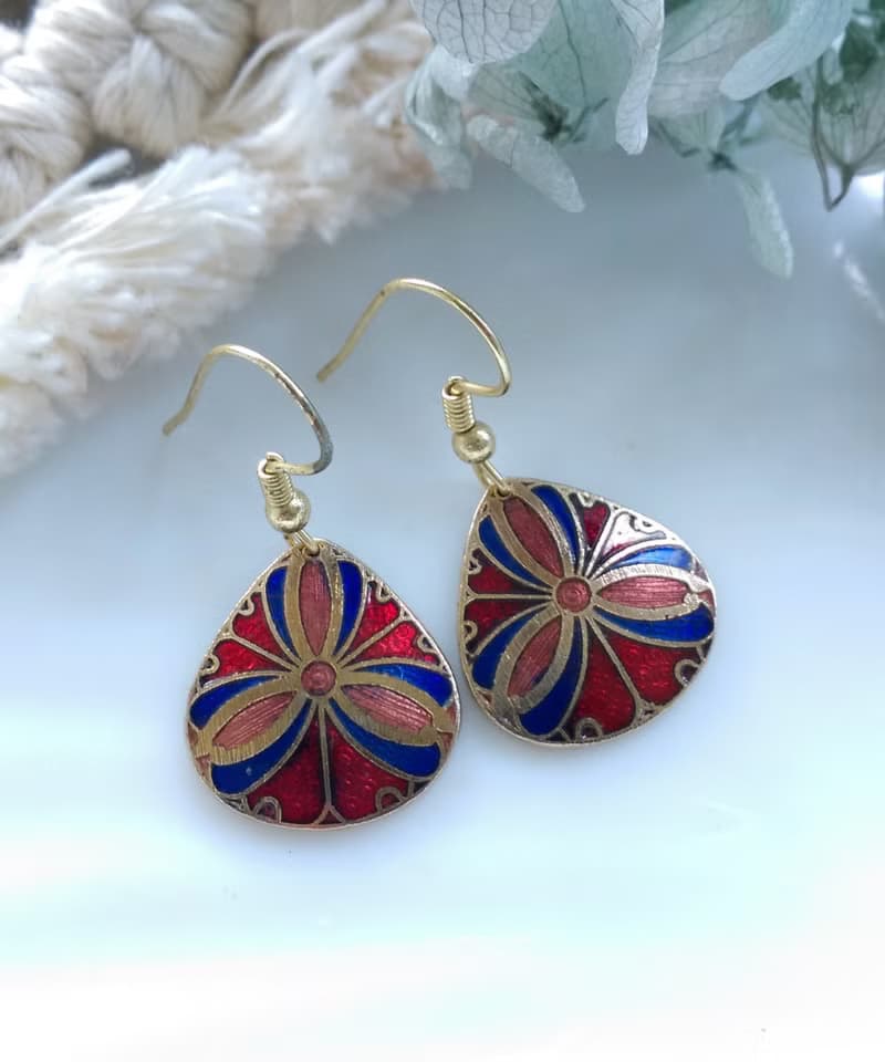 Vintage Jewelry  西洋古董飾品 景泰藍 紅底放射 耳勾 針式耳環