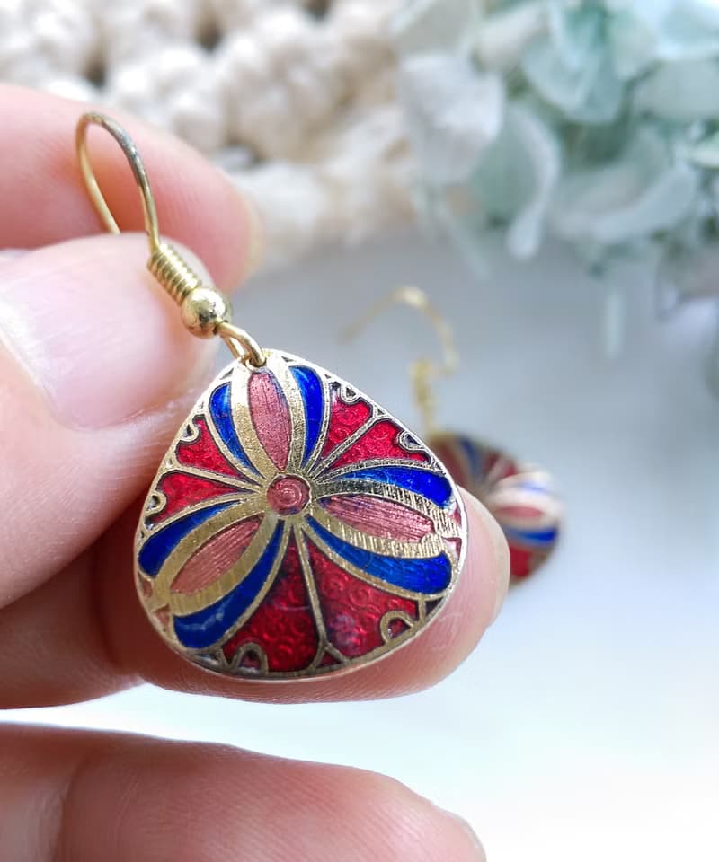 Vintage Jewelry  西洋古董飾品 景泰藍 紅底放射 耳勾 針式耳環