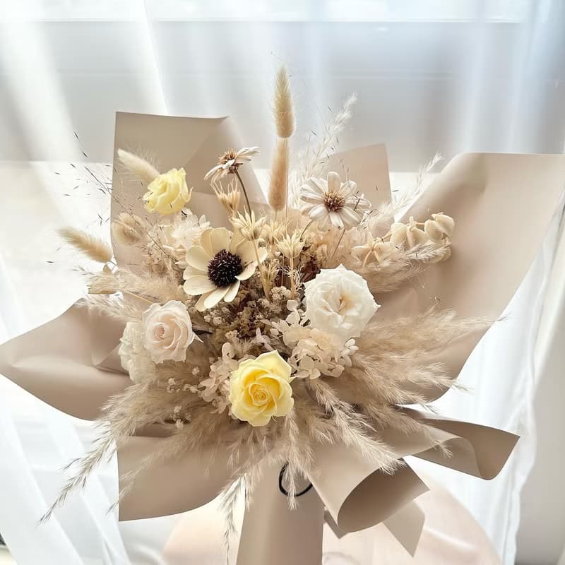 情人節限定 奶油色系花束 情人節花束 求婚 生日 週年 禮物