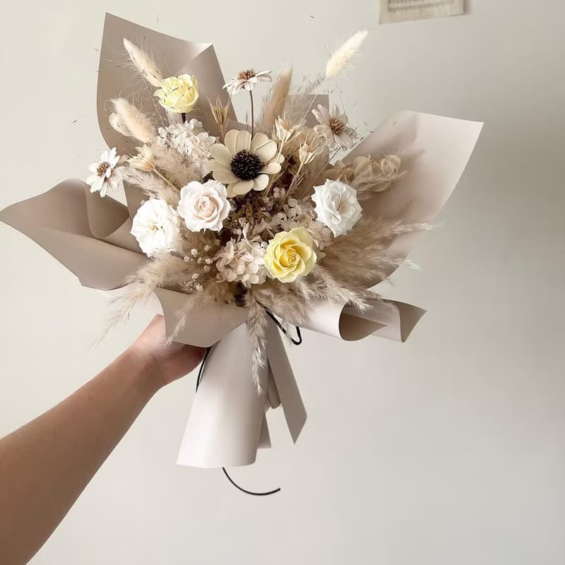 情人節限定 奶油色系花束 情人節花束 求婚 生日 週年 禮物