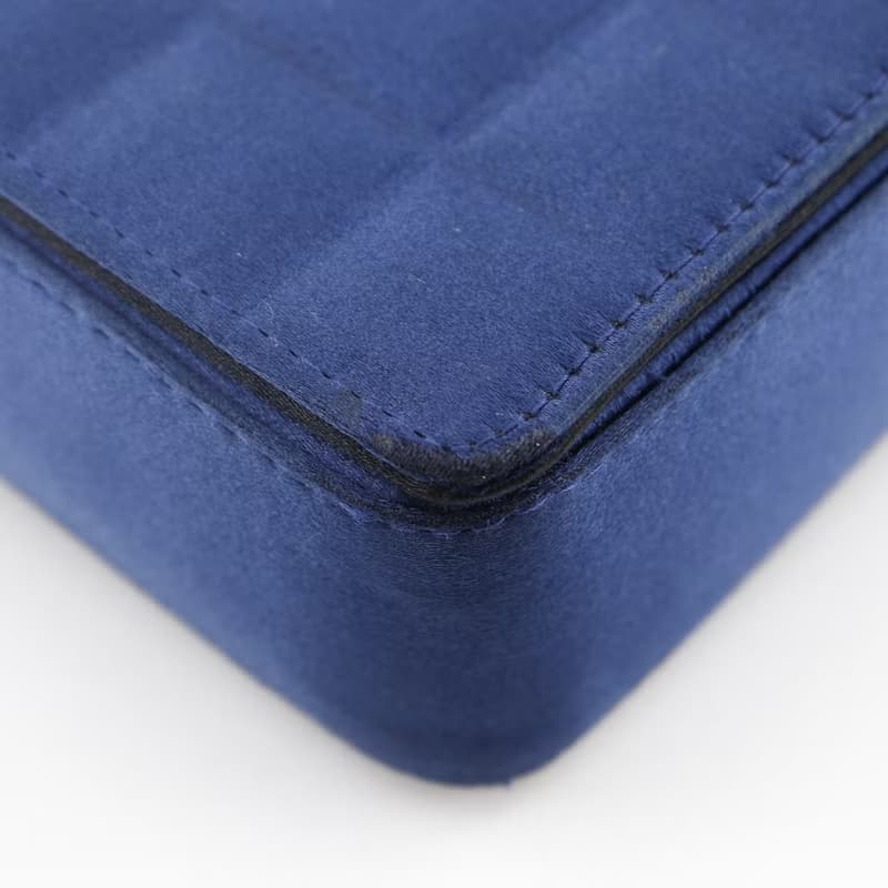 【日本直送】シャネル CHANEL チョコバー ショルダーバッグ チェーンショルダー A17829 サテン 青 レディース【中古】