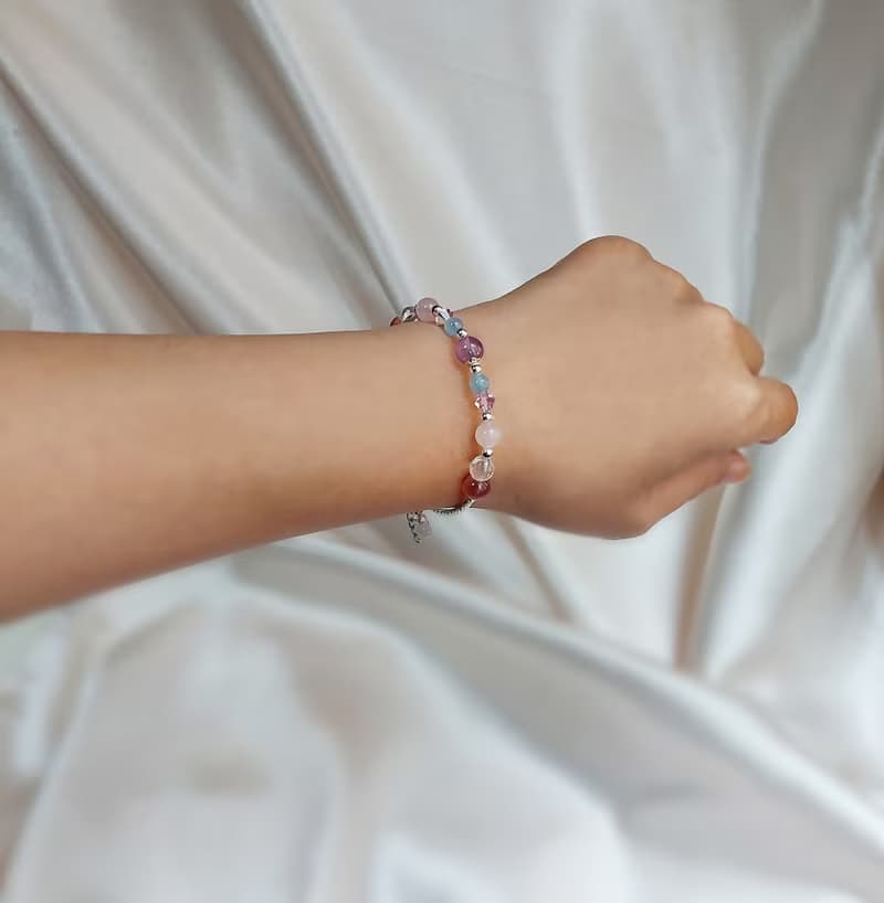 草莓晶 紫水晶 海藍寶 粉晶 白水晶 925純銀 浪漫愛情手鍊