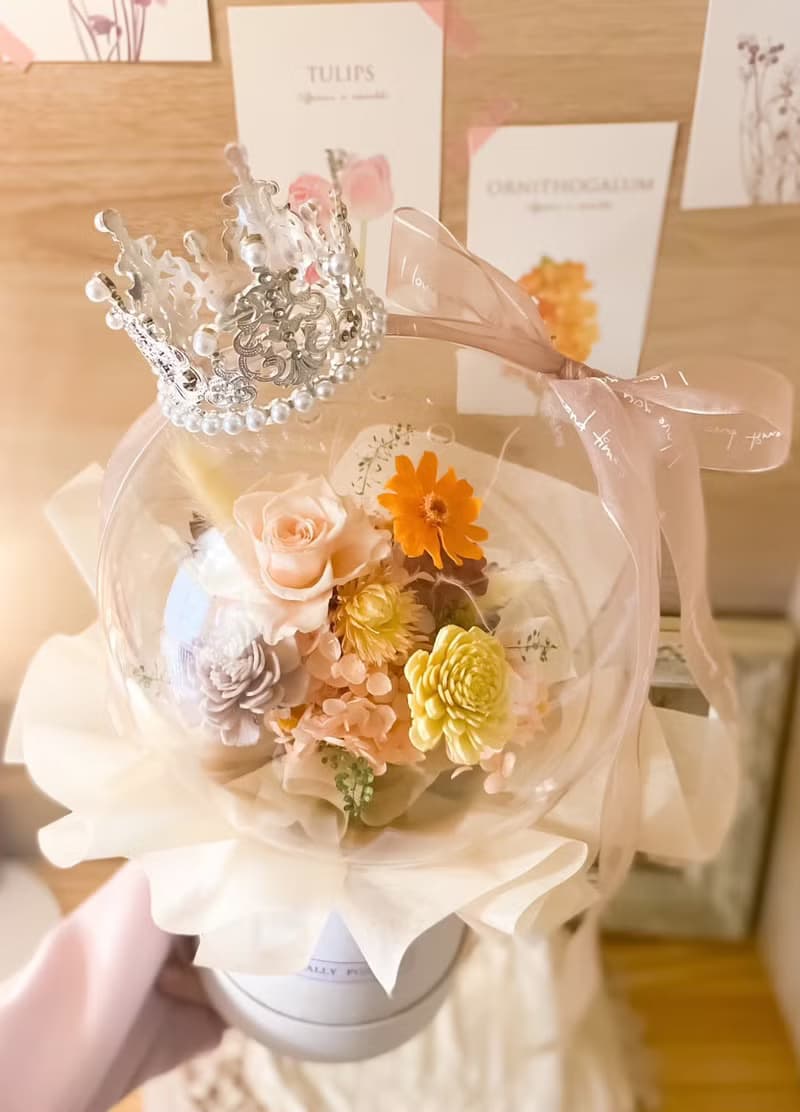 普羅旺斯皇冠永生波波球抱抱桶 永生花 玫瑰  禮物 聖誕禮