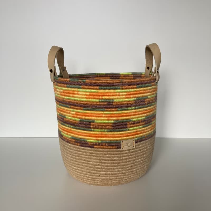 Large basket with handles 25 cm x 26.5 cm