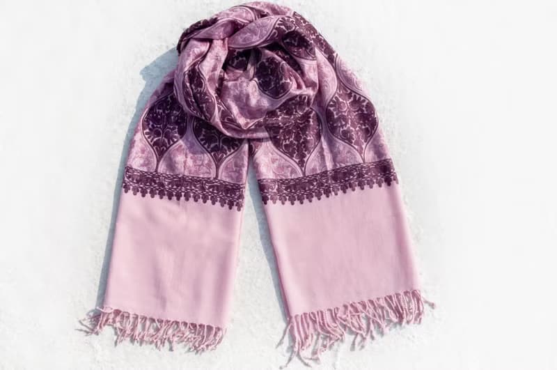 喀什米爾Cashmere 手織圍巾 編織圍巾 羊絨圍巾 純羊毛圍巾披巾 戒指絨披肩 保暖 暖暖 露營必備 登山-刺繡花朵
