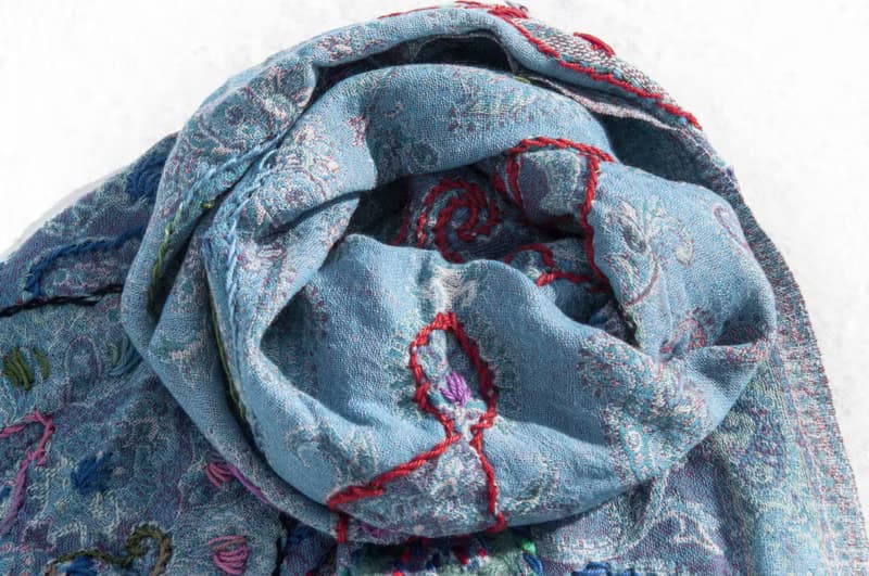 手織圍巾 刺繡羊毛披肩/針織圍巾/刺繡圍巾/羊絨披巾/喀什米爾Cashmere 聖誕節禮物 交換禮物 母親節 父親節-花