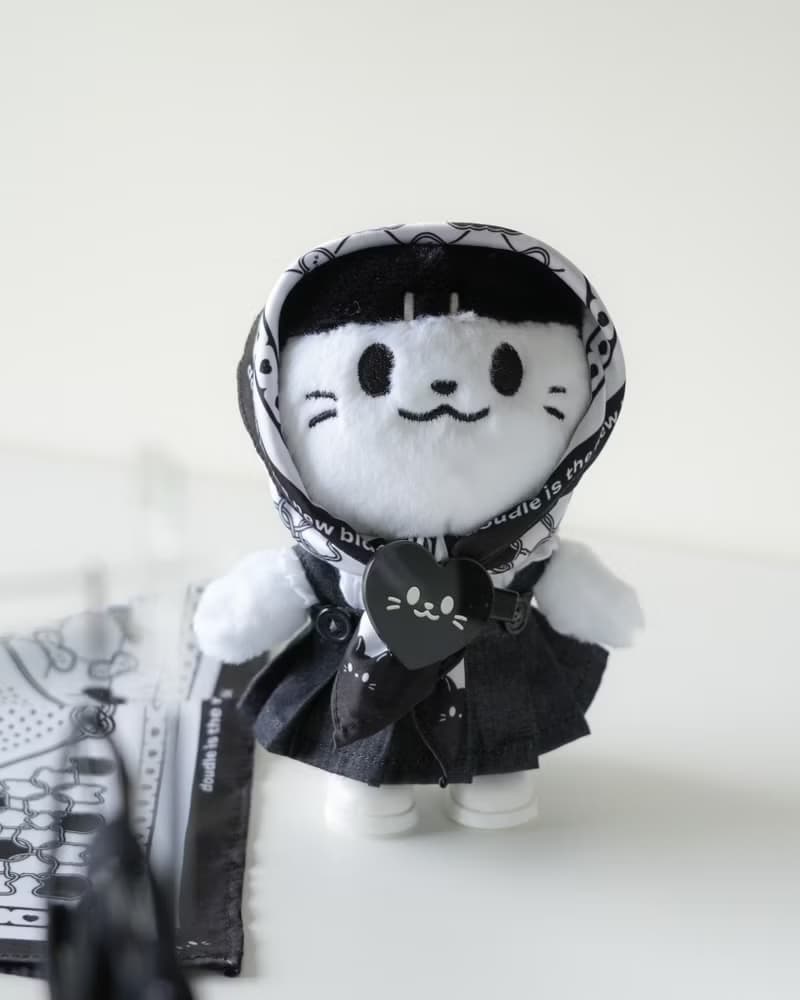 doudle is the new black 絲巾