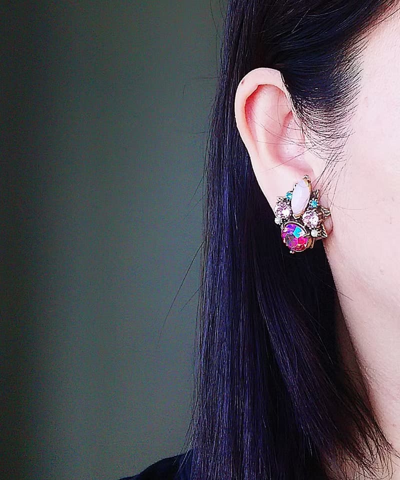 Vintage Jewelry 西洋古董飾品 FLORENZA 粉紅馬眼 花形 夾式耳環