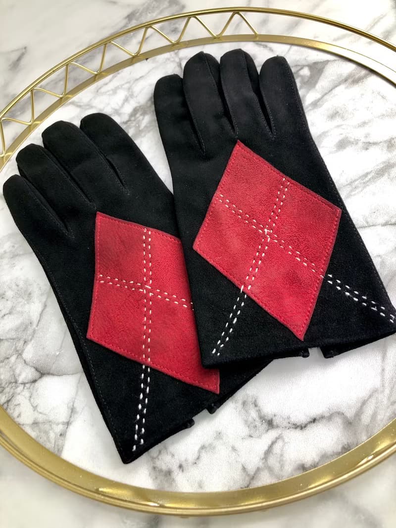 【 日本直送　名牌中古包 】CELINE セリーヌ スエード アーガイル グローブ 手袋 レッド ブラック vintage ヴィンテージ オールド z77scn